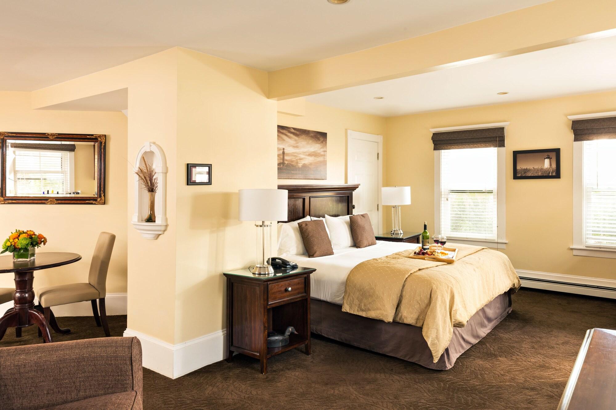 Crowne Pointe Historic Adults Only 4*